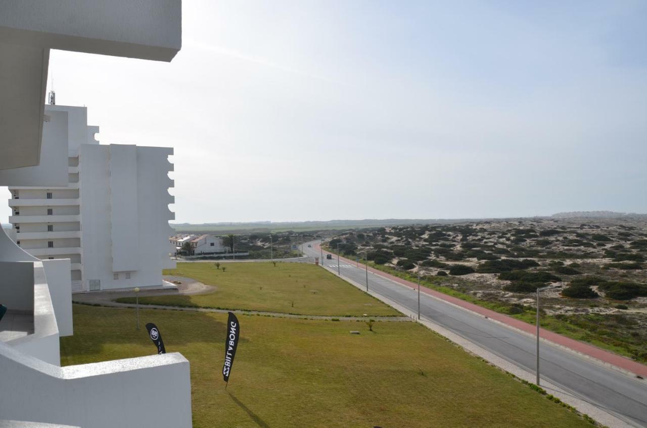 Baleal Tower Bay Apartment เฟอร์เรล ภายนอก รูปภาพ